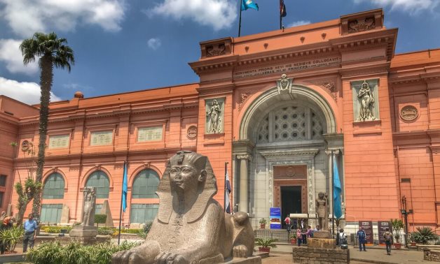 Full-Day Tour at Pyramids of Giza, Egyptian Museum and Khan Khalili